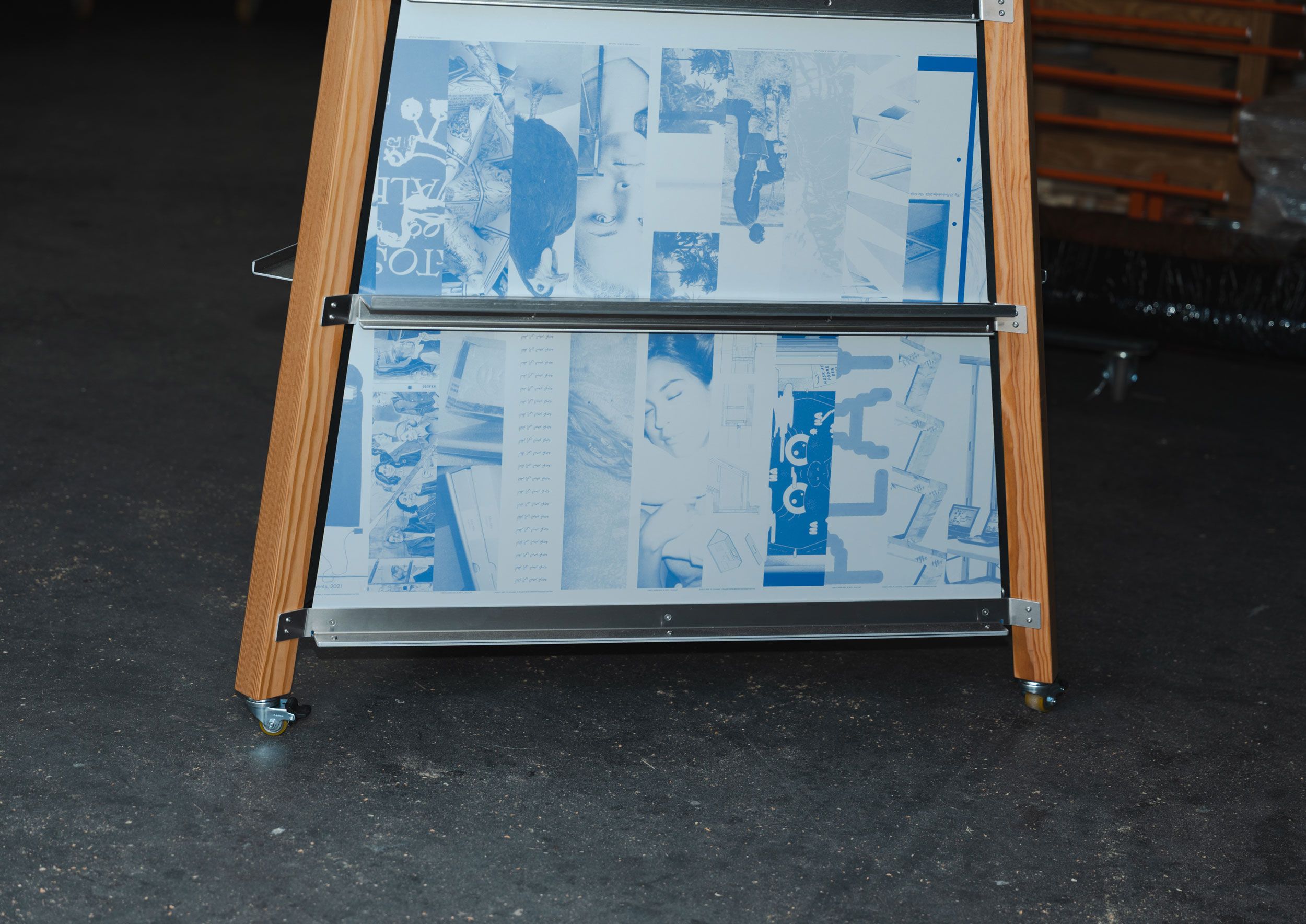 Archial Studies Travelling Bookstand Alexis Mark 59