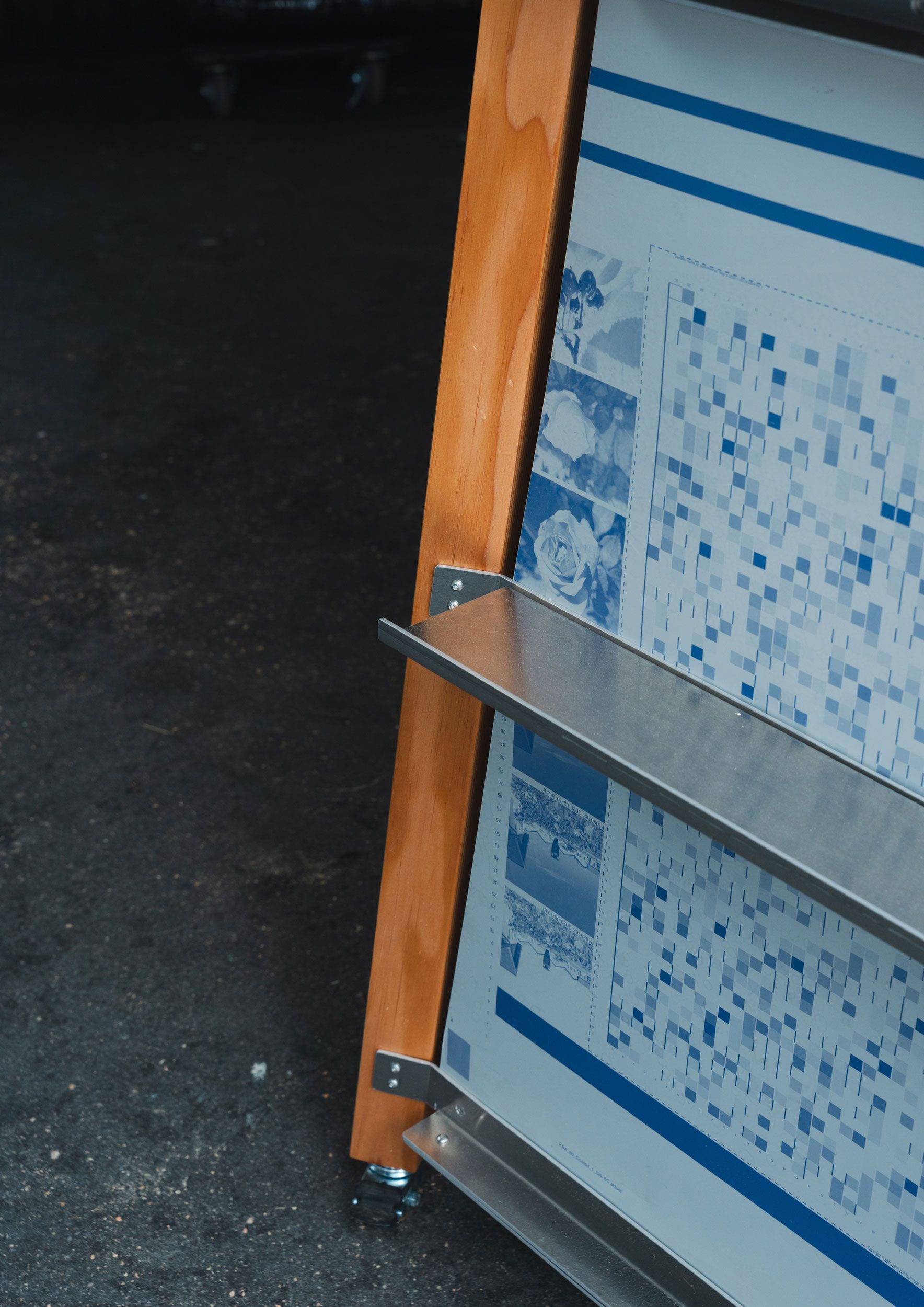 Archial Studies Travelling Bookstand Alexis Mark 43