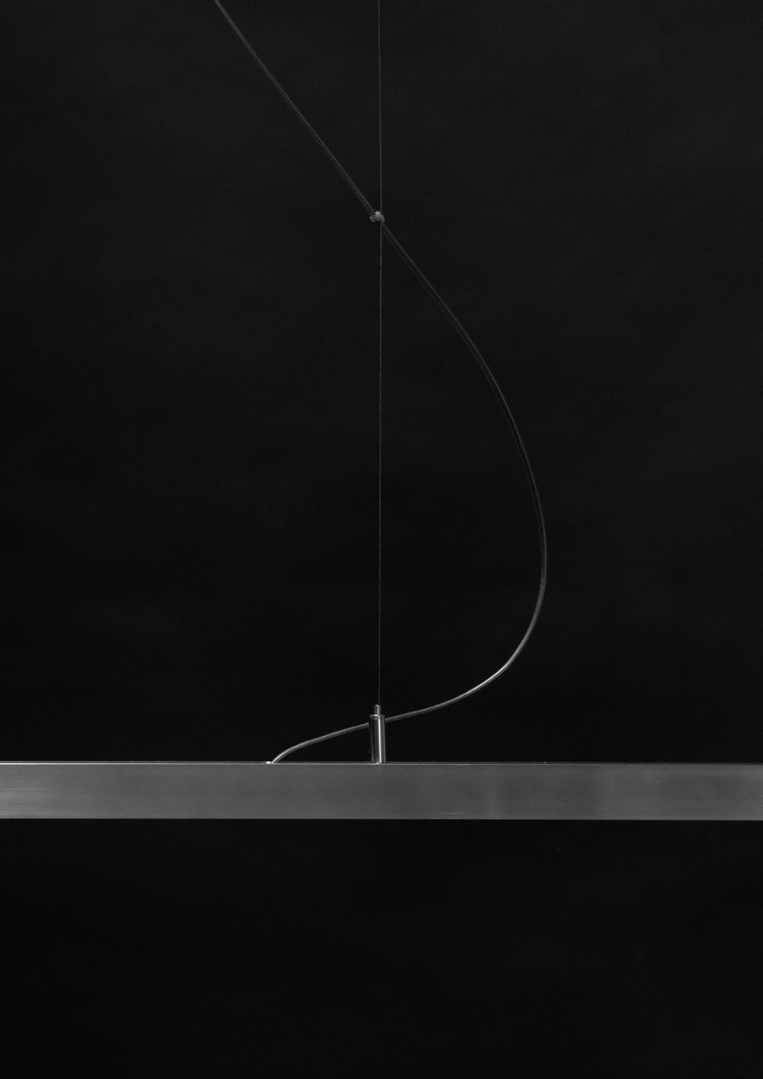 Linear light cable detail