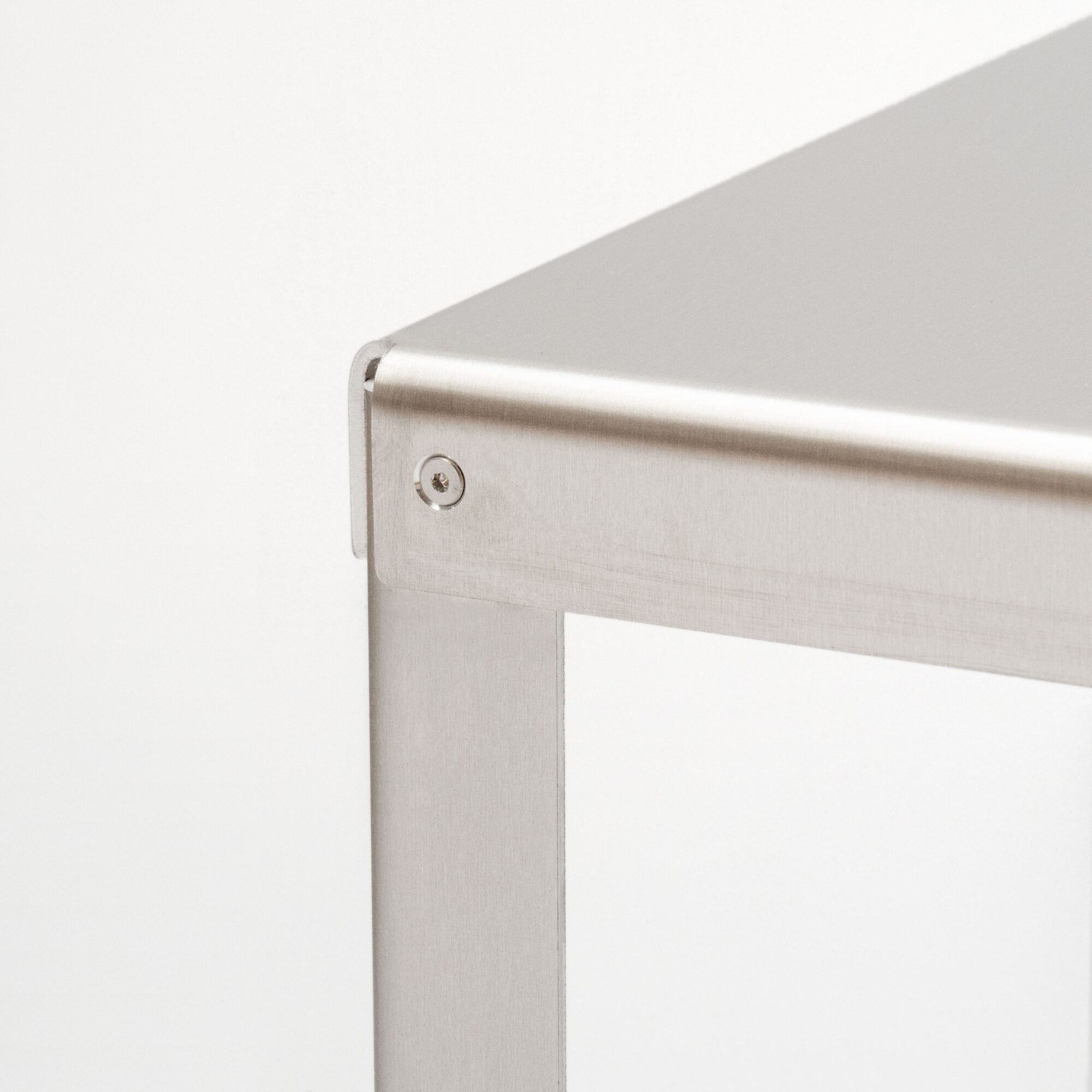 Alu Chair Joints